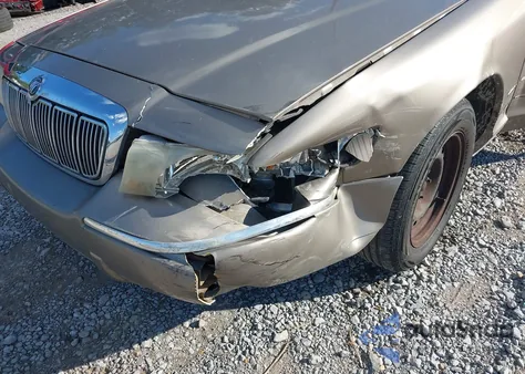 2001 Mercury Grand Marquis Gs from USA, damaged, VIN 2MEFM74WX1X708618